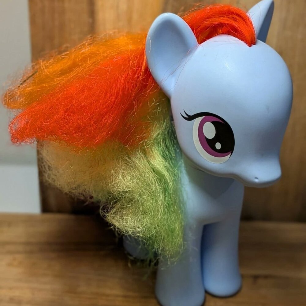 Rainbow Dash My Little Pony Hasbro 2013 Large Blue Vinyl C-029A Pegasus Pony 9"